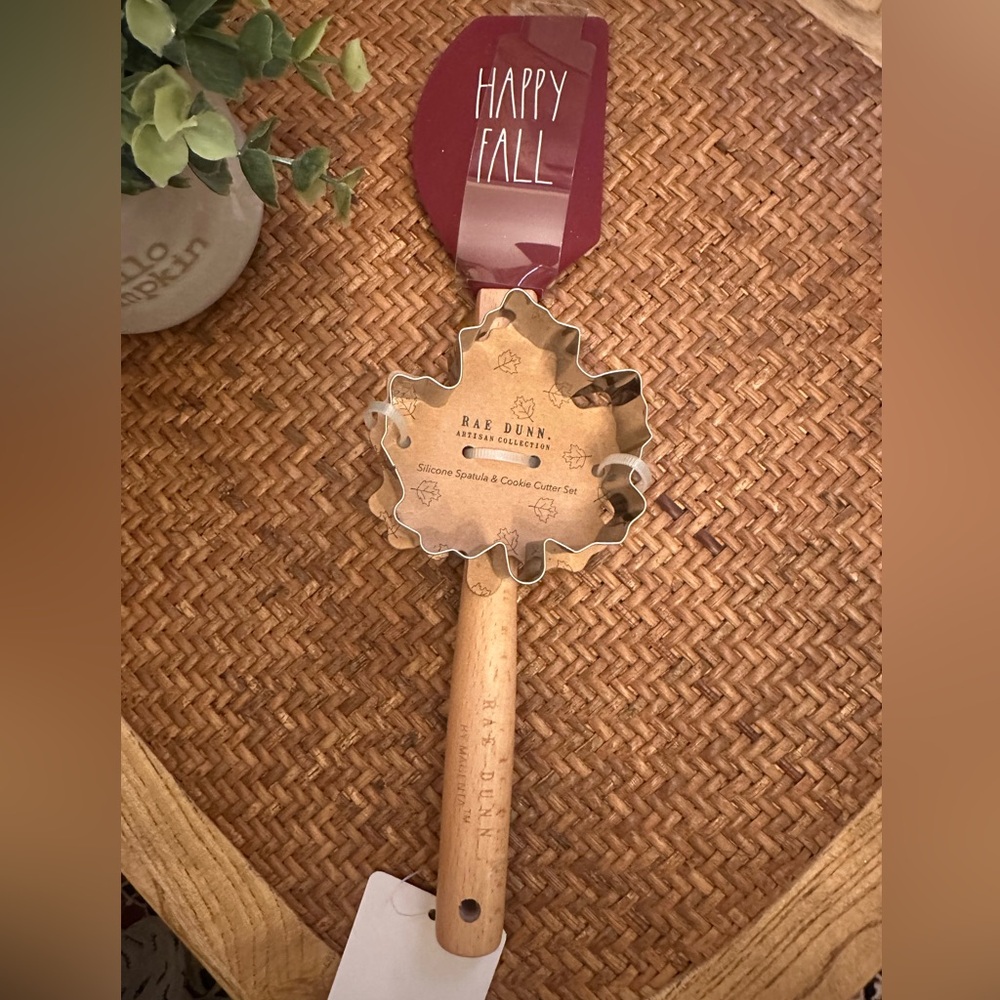Rae Dunn Maroon Spatula with Cookie Cutter